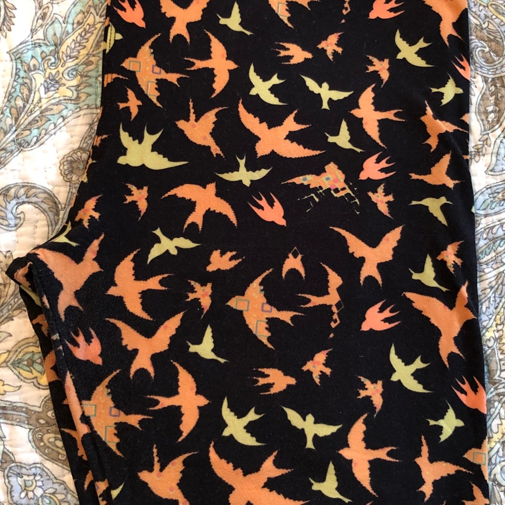 Lularoe TC Halloween Leggings!